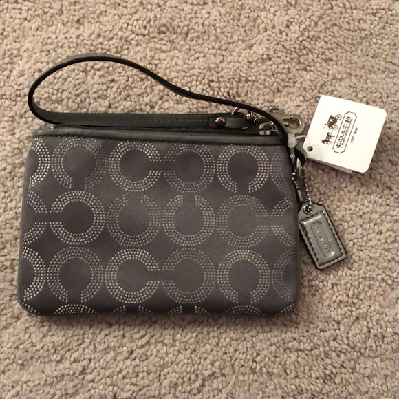 Grey mini coach wristlet - Picture 2 of 3